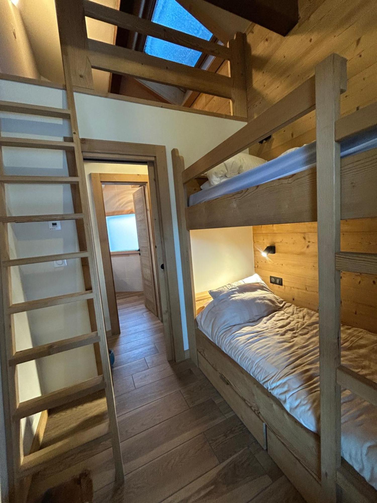Chalet Le Renard Du Lac 莱热 外观 照片